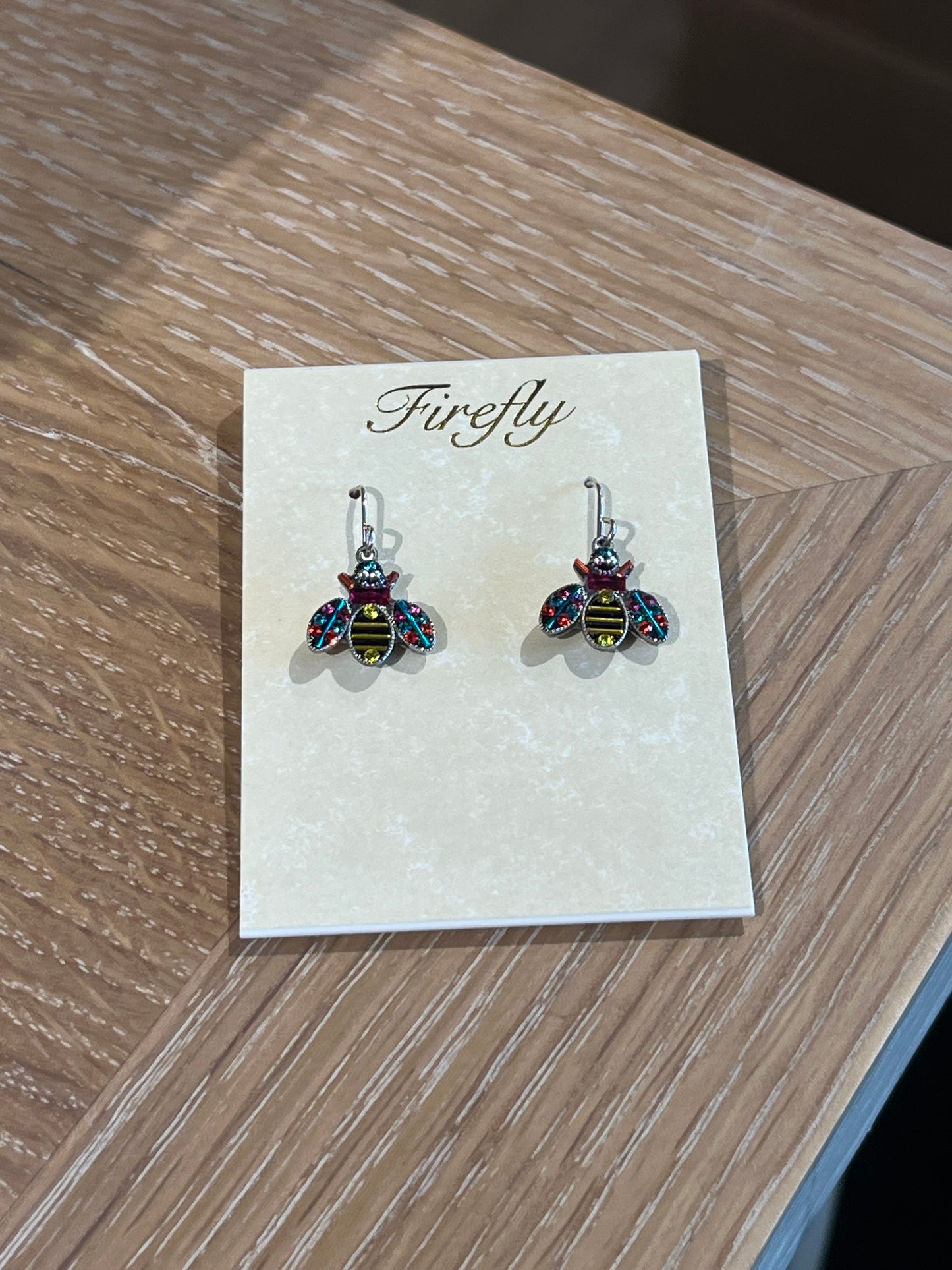 227 Queen bee earring