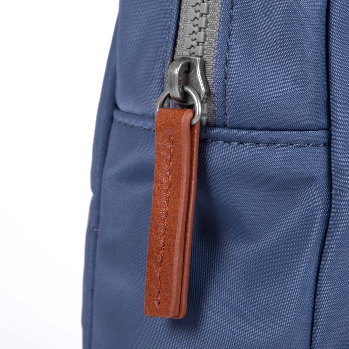 Willesden Sling Bag in Airforce Nylon