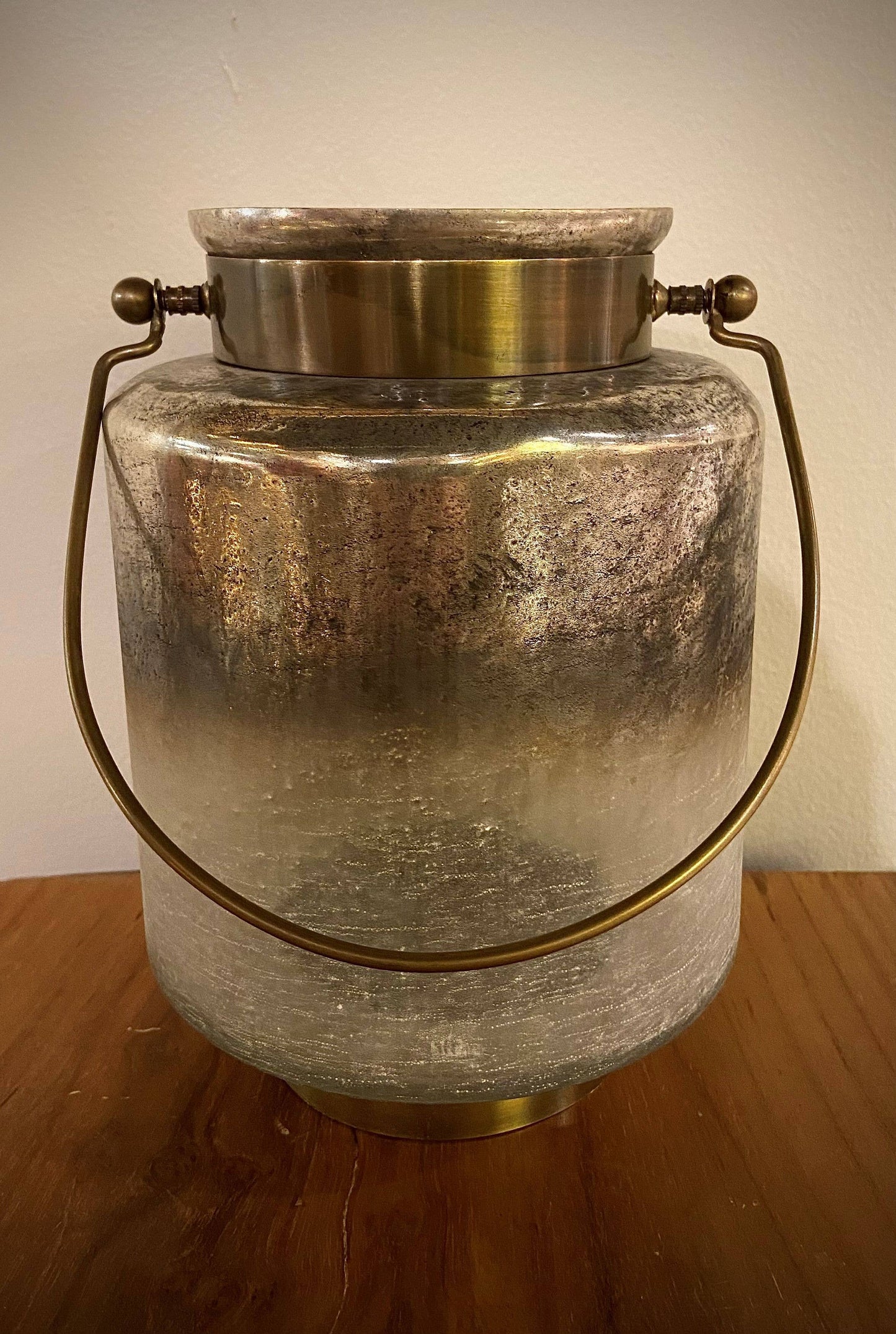Desert Sands Lantern With Metal Handle 7x7x9.5"