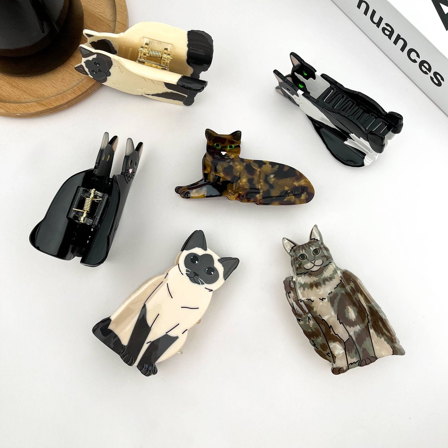 Sitting Cat Hair Claw Clip