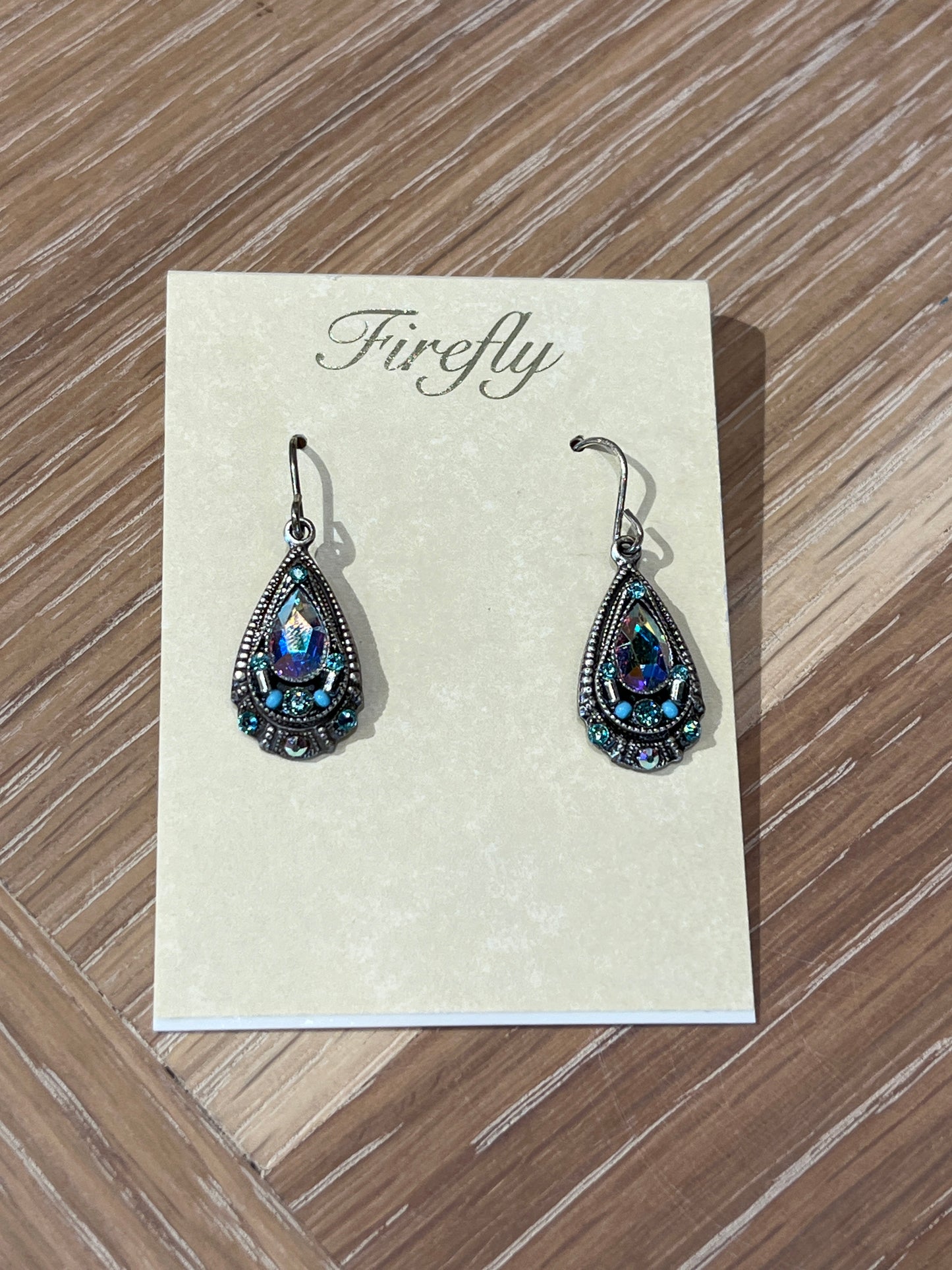 190 Teardrop earring