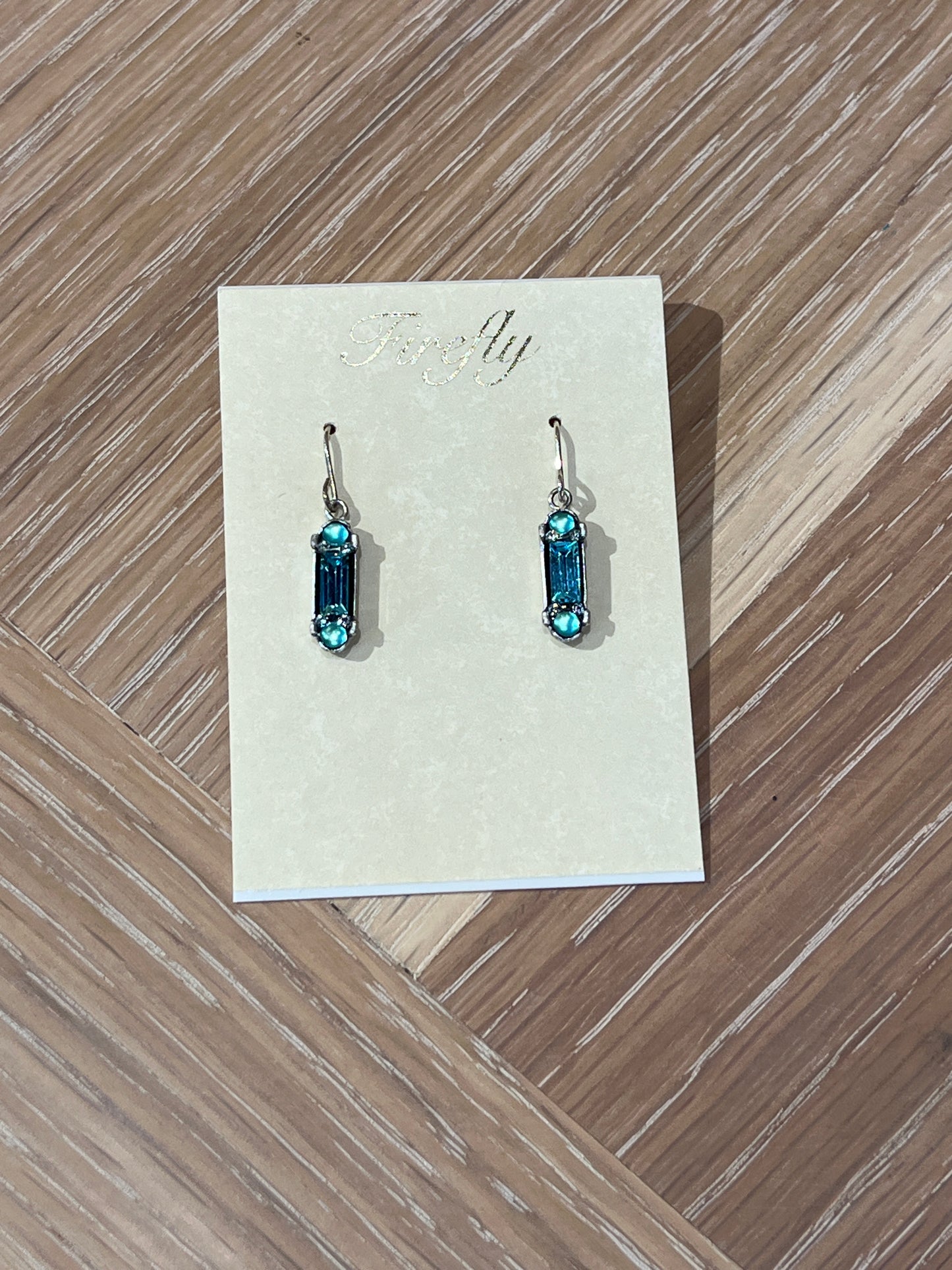 274 Skinny earring