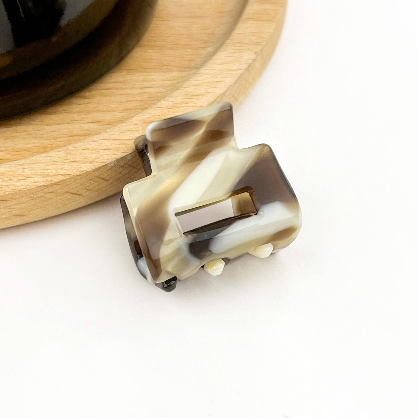 0.98'' Acetate Colorful Striped Mini Hair Claw Clip