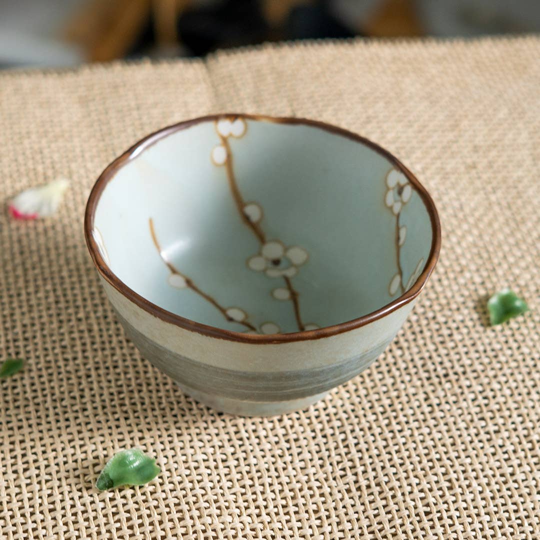 Soushun Sakura 10oz 4.5"Dia x 2.5"H Porcelain Rice Bowl