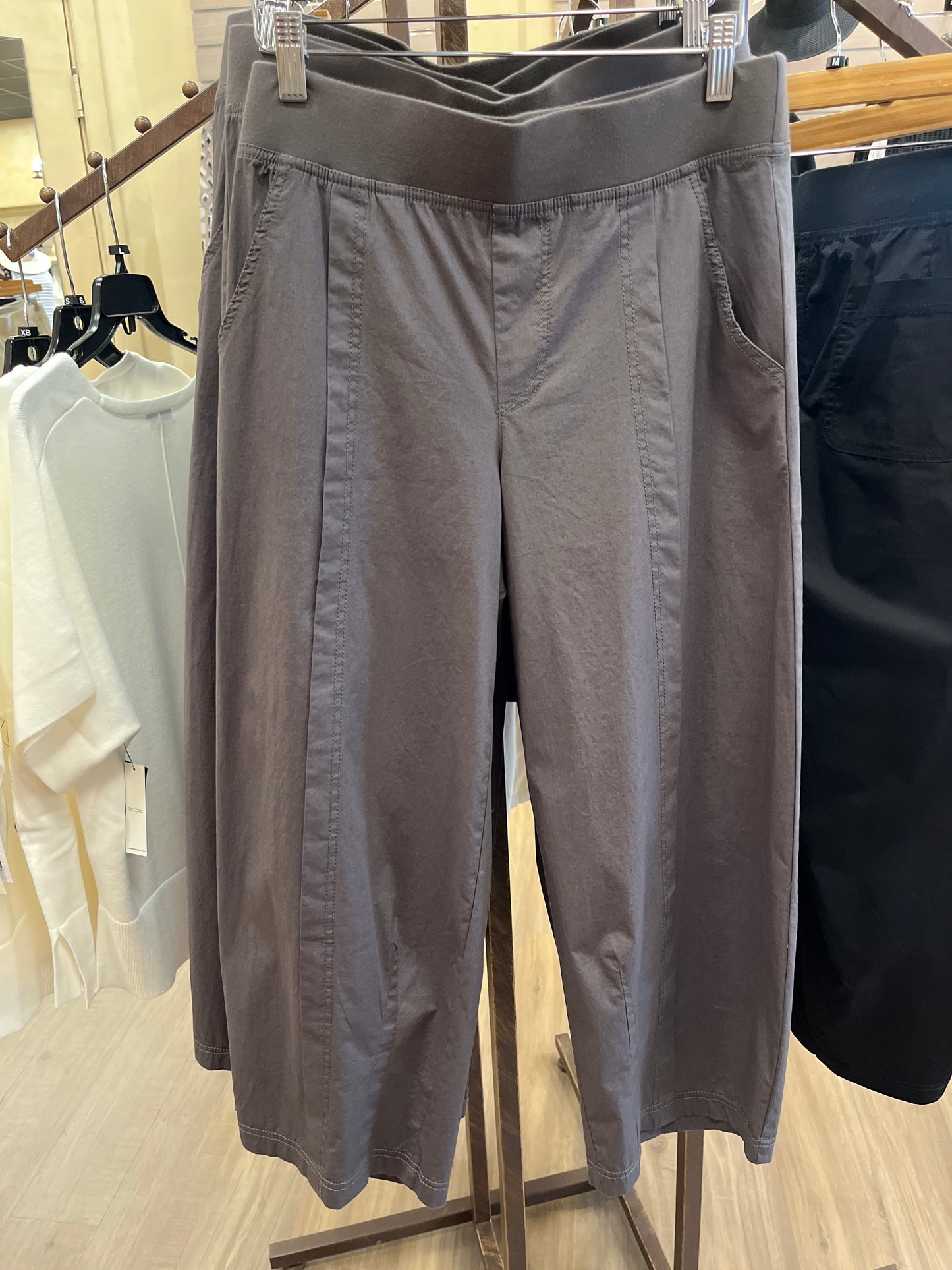 Light Weight Barrel Pants