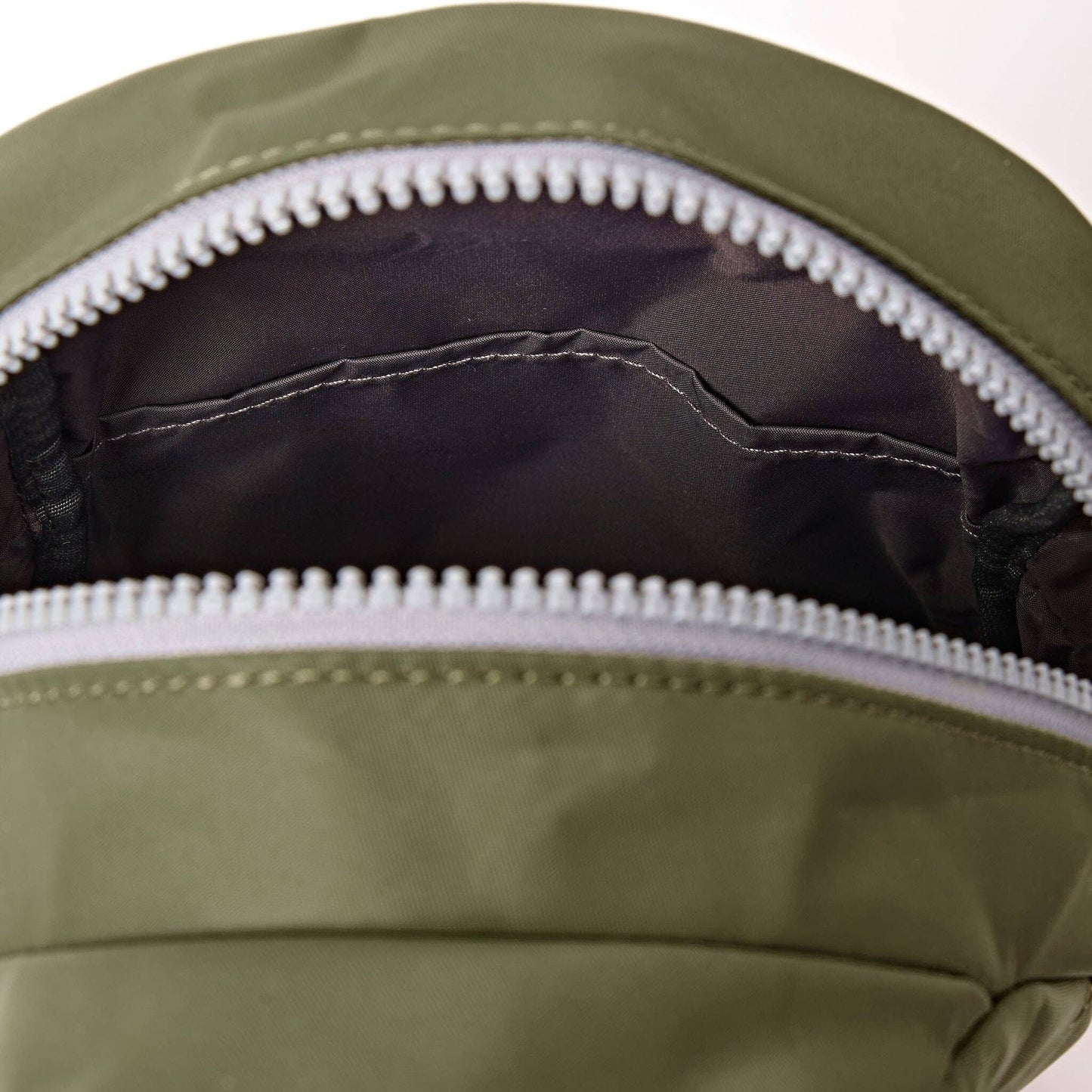 Willesden Sling in Chive Nylon