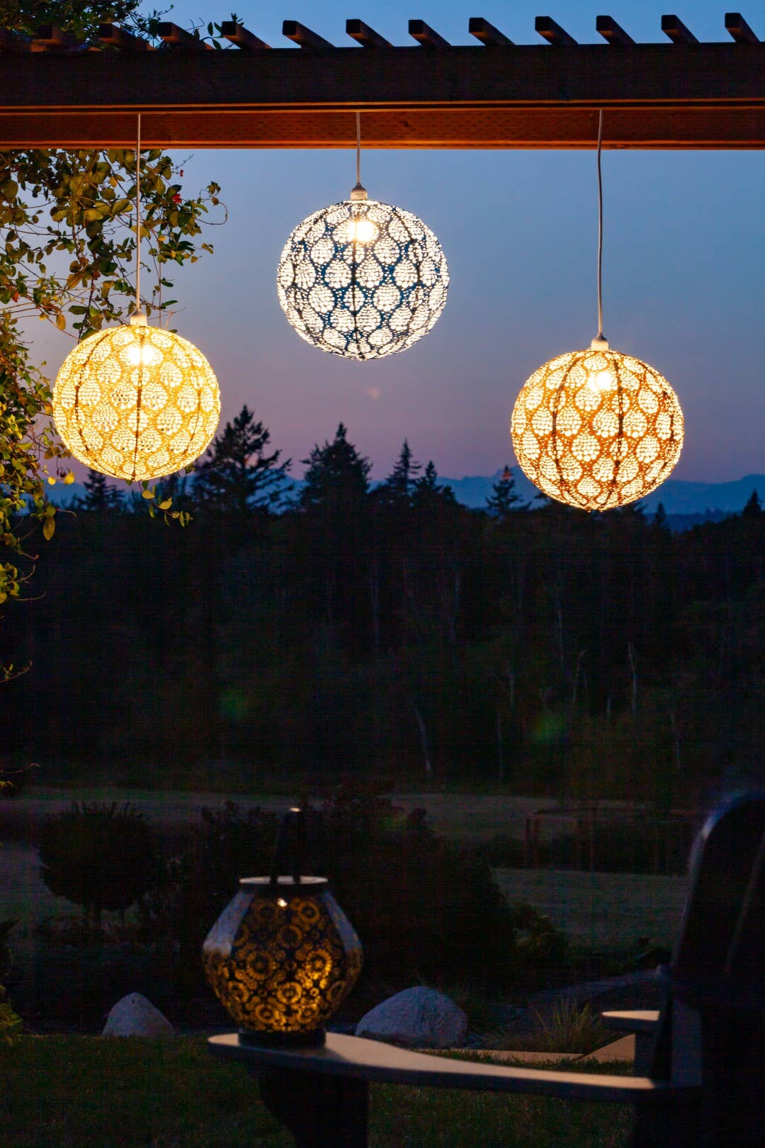 Stella Nova Outdoor Pendent Light - Dewdrop 18" Copper