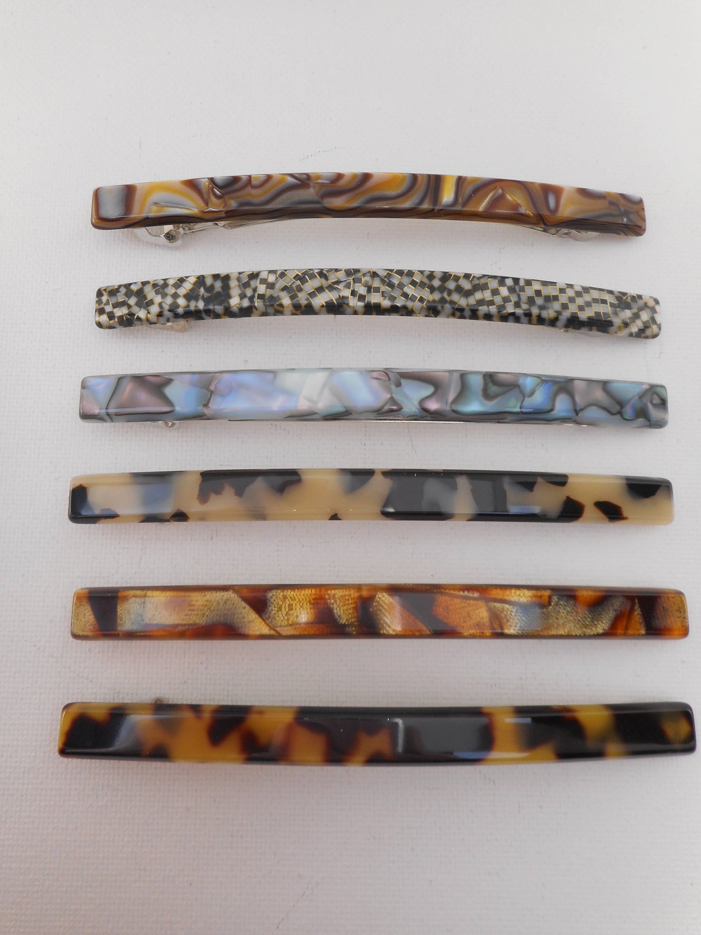 Skinny bar barrette