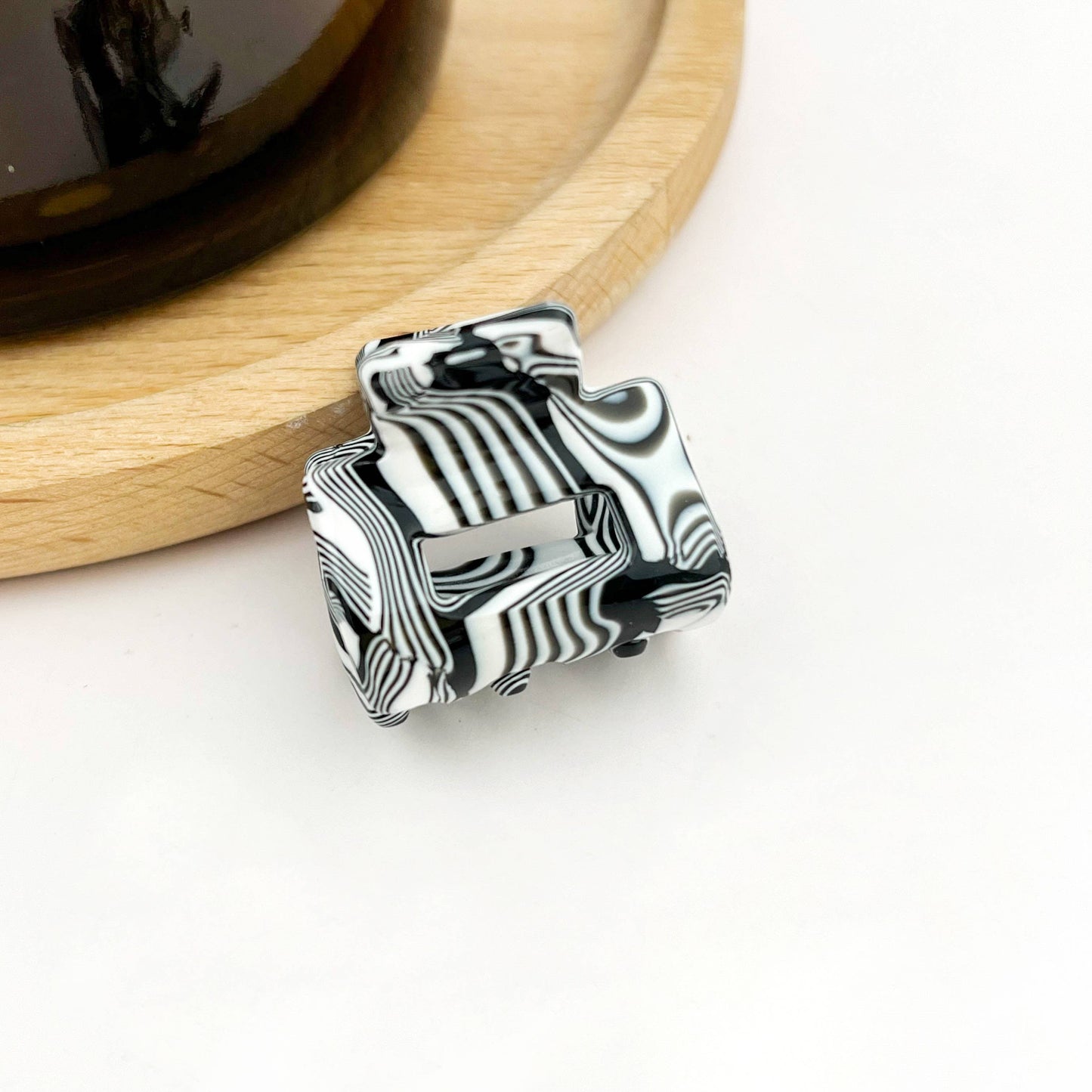 0.98'' Acetate Colorful Striped Mini Hair Claw Clip