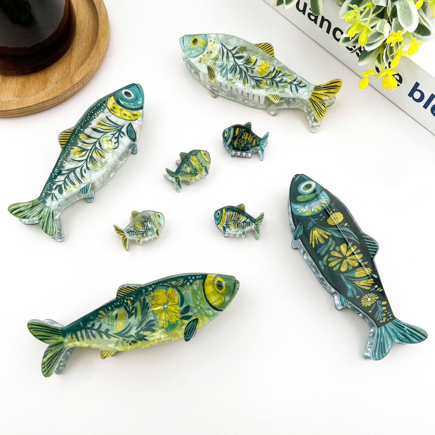 Green Sardine Hair Claw Clip with Seaweed Detail