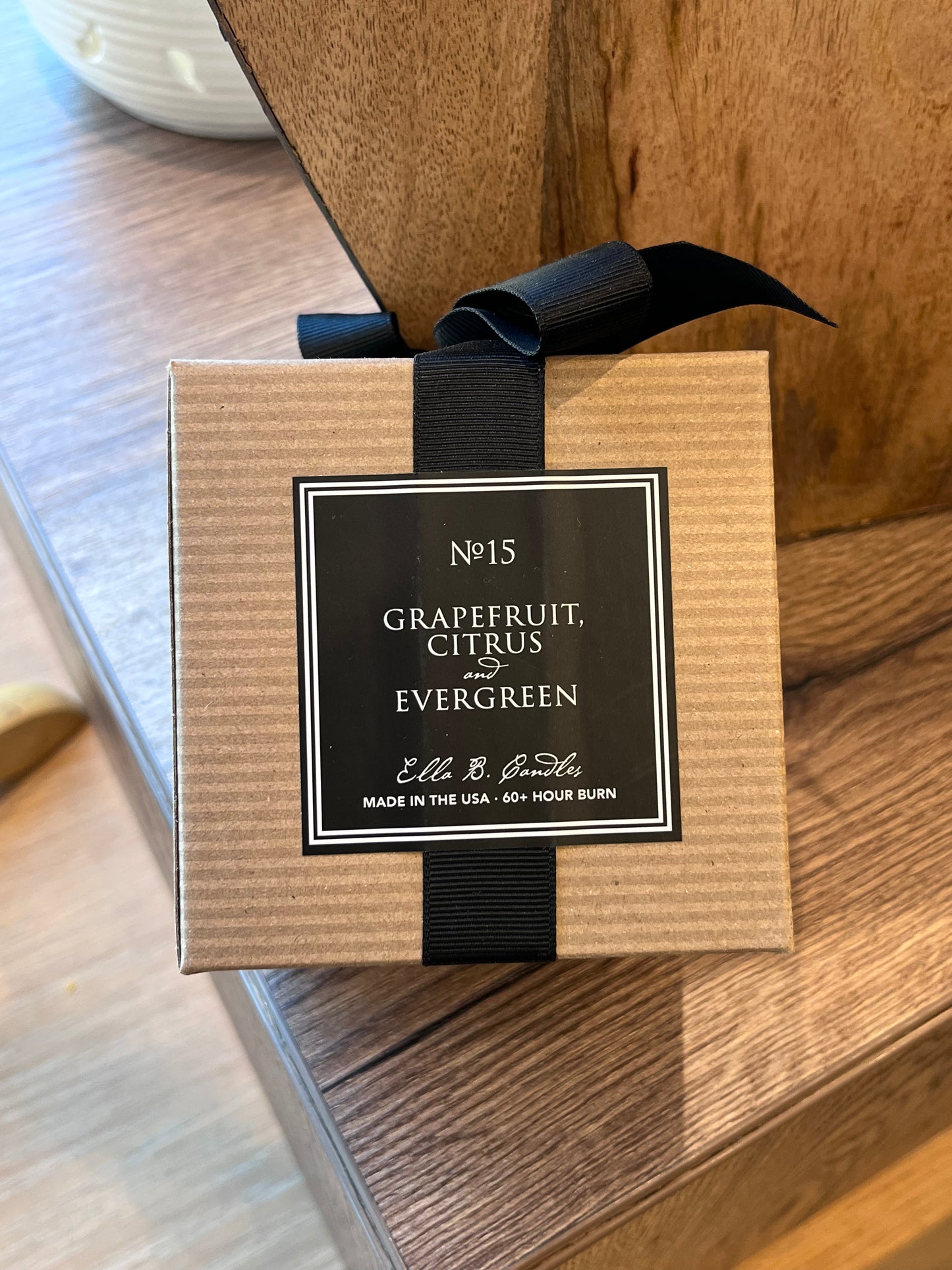 Ella B. Candle LG