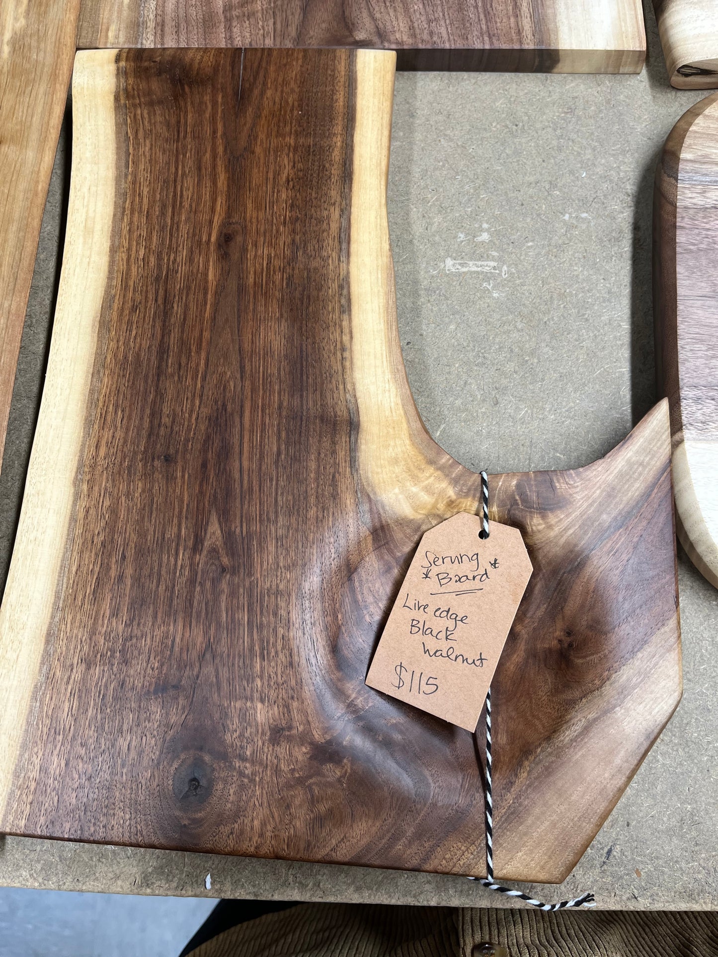 Serv. Board "L" w/ bowl Blk. Walnut
