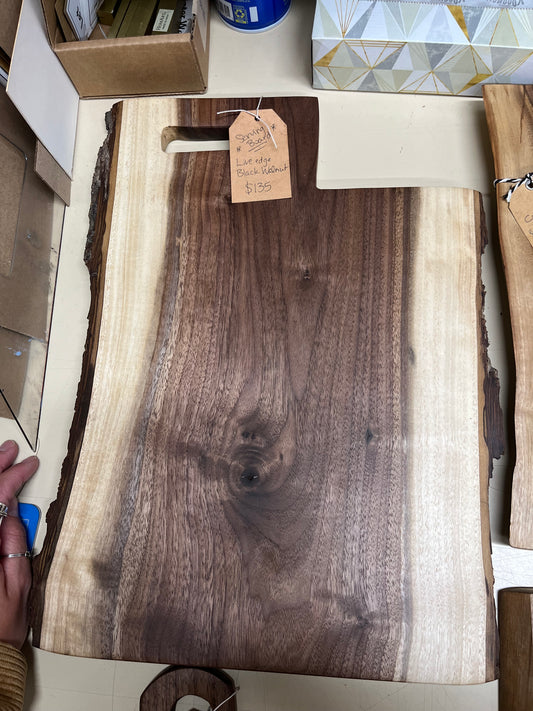 Serv. Board Bark sgl. Handle blk Walnut