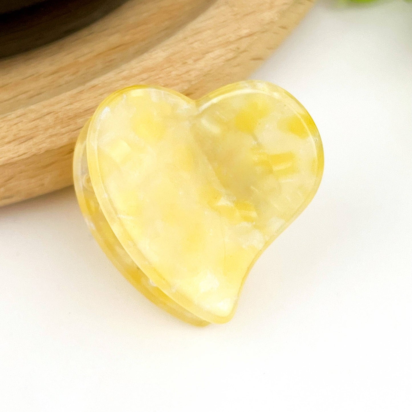 Cute Mini Heart Acetate Claw Clip, Valentine's Day Hair Clip