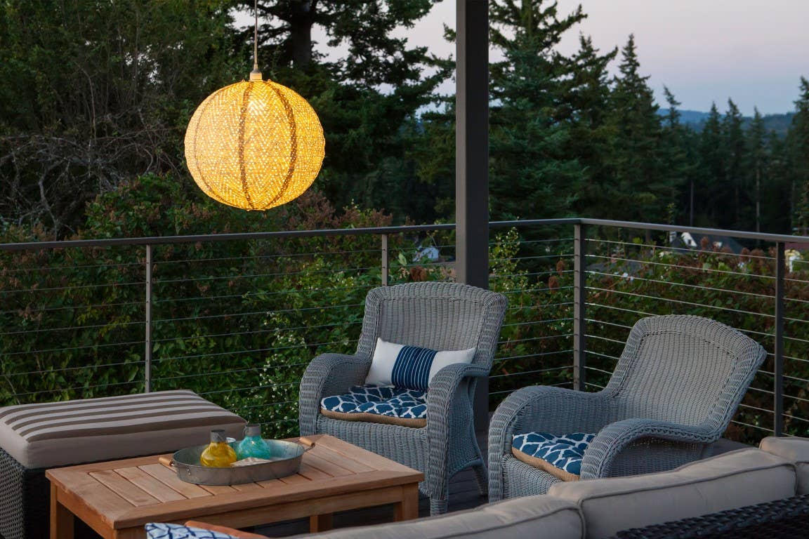 Stella Nova Outdoor Pendent Light - Chevron 18" Pearl
