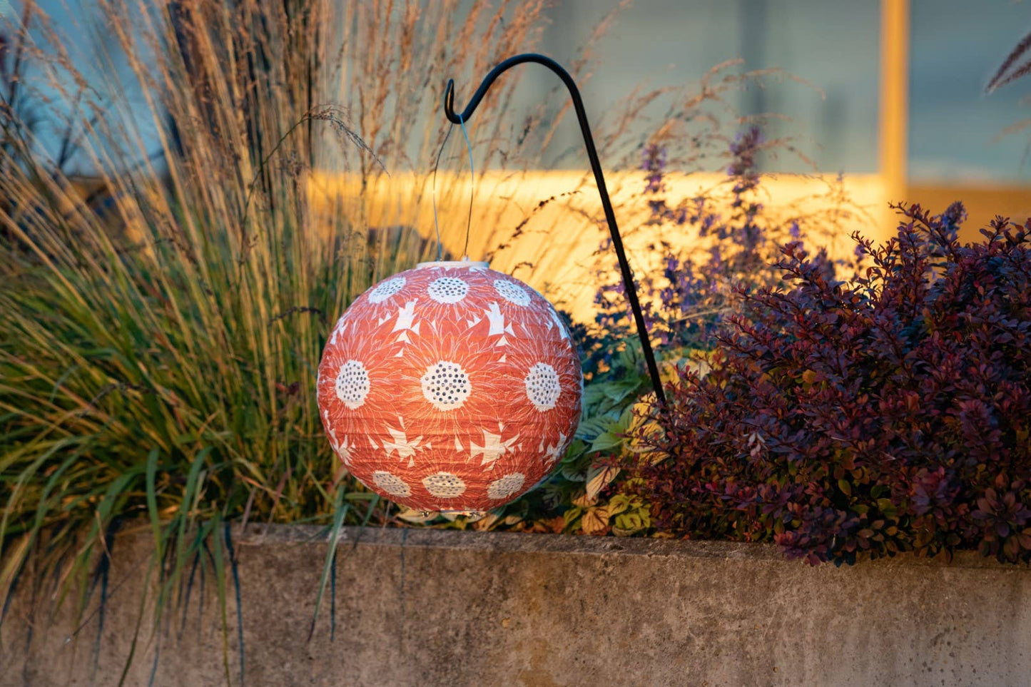 *NEW* Stella Print 12" Globe Solar Lntrn- Sunflower Persimm