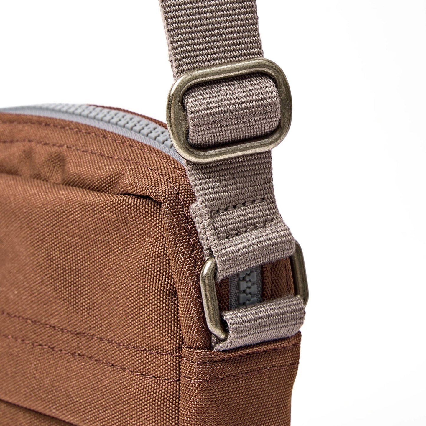 Bond Crossbody in Cinnamon Canvas