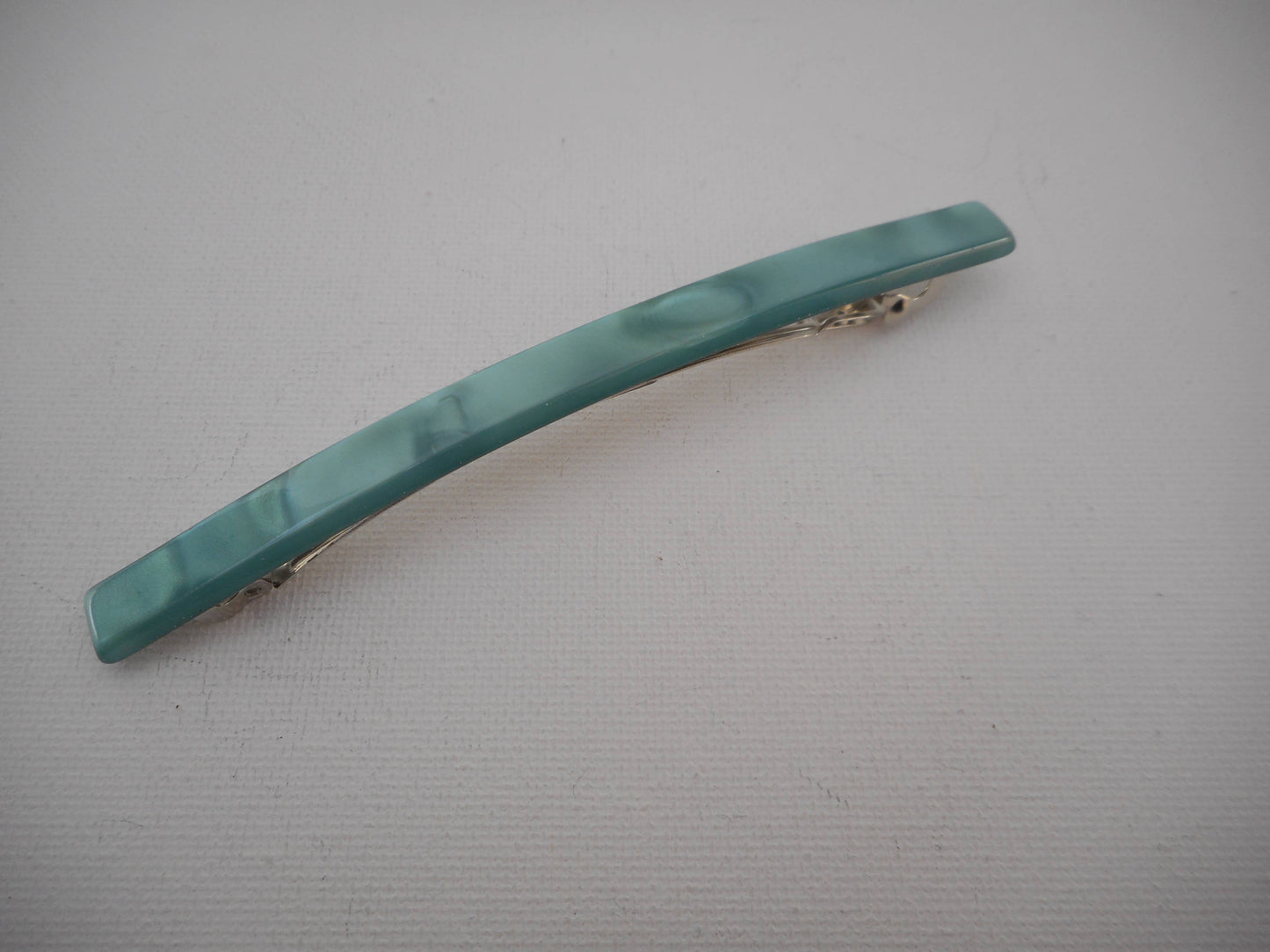 Skinny bar barrette