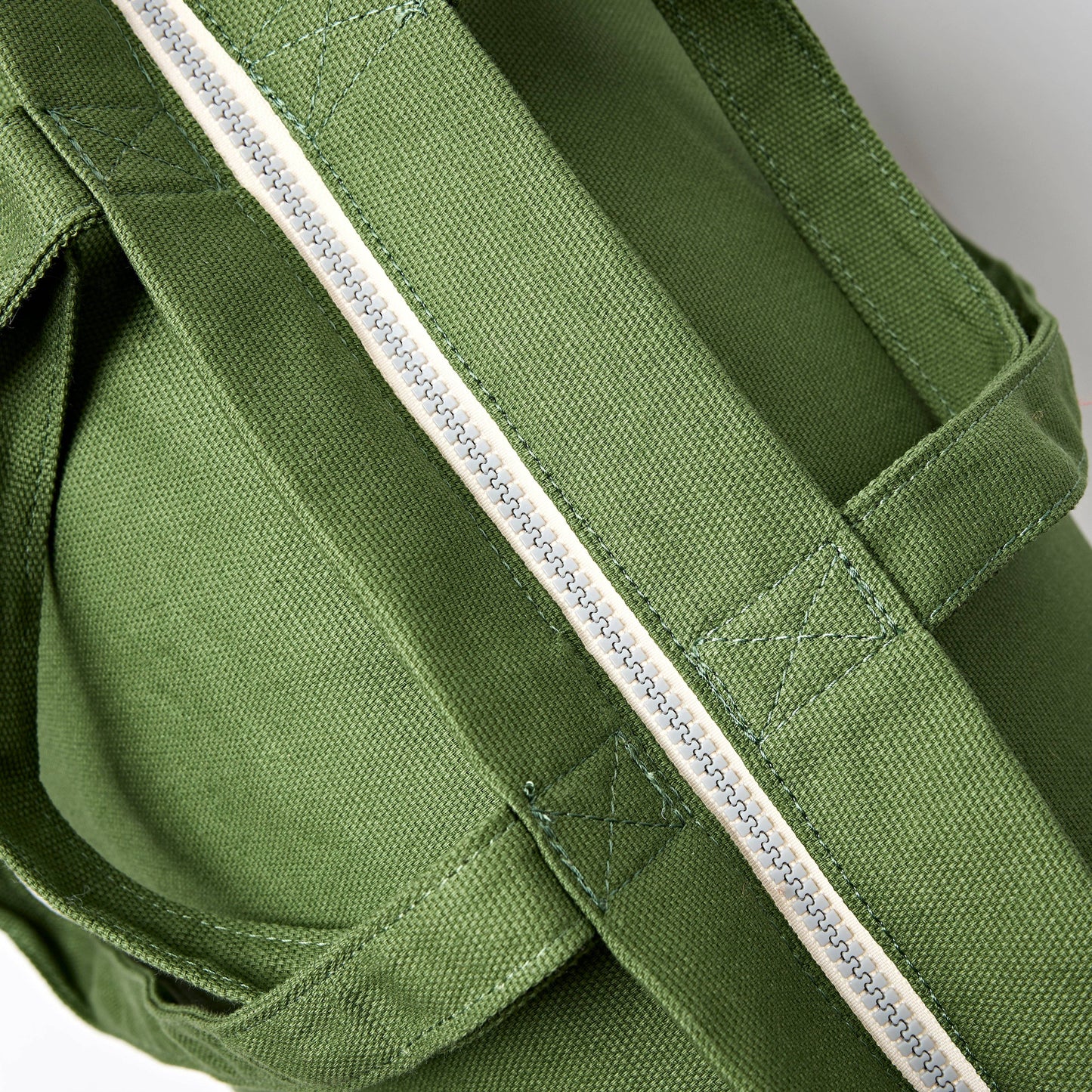 Marylebone Tote Bag in Artichoke Cotton Canvas