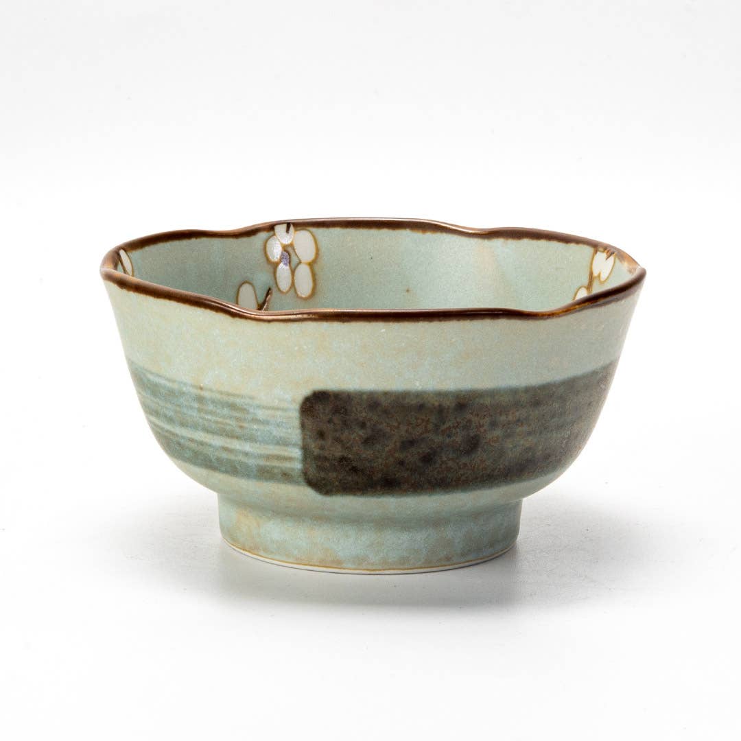 Soushun Sakura 10oz 4.5"Dia x 2.5"H Porcelain Rice Bowl