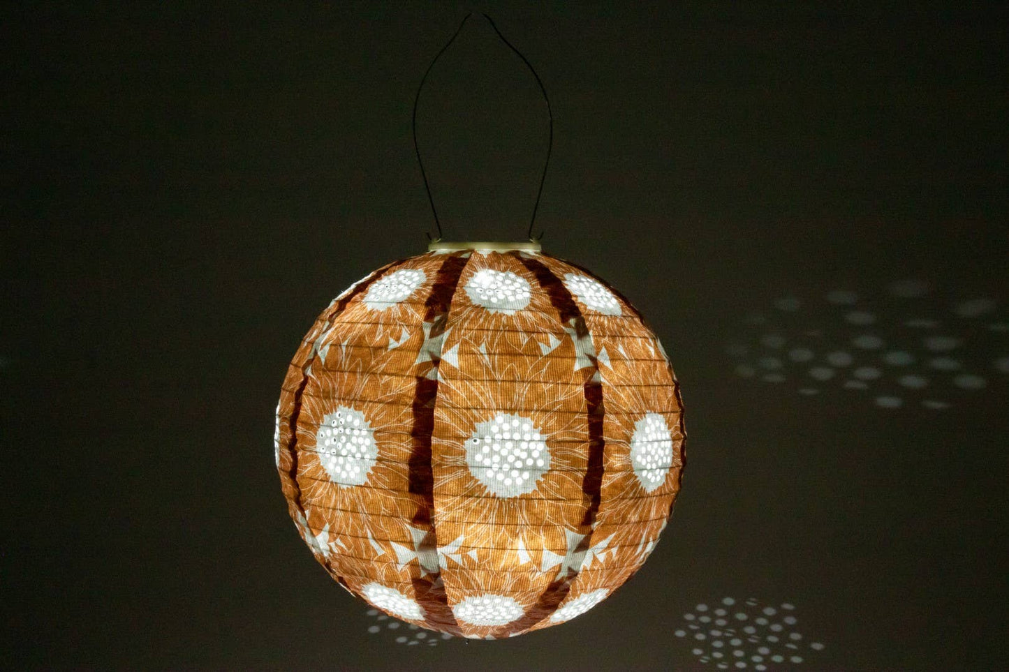 *NEW* Stella Print 12" Globe Solar Lntrn- Sunflower Persimm