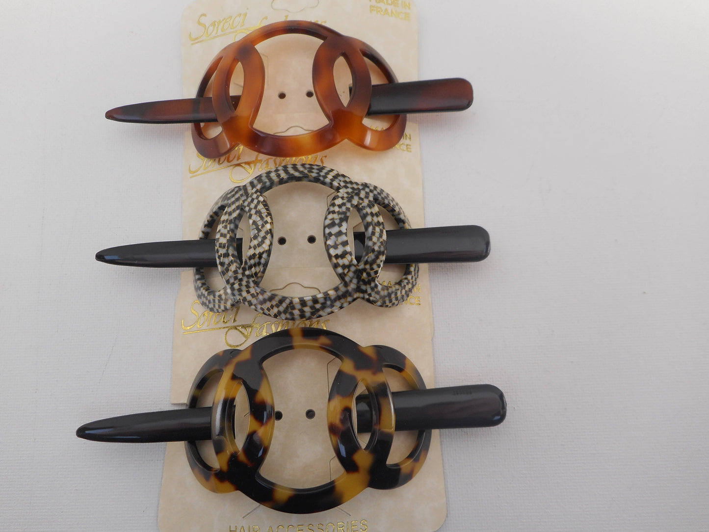 3 Circle Stick barrette